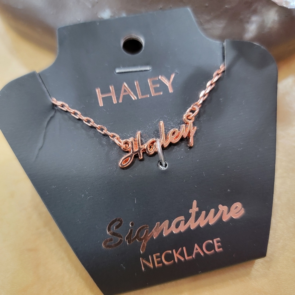 HALEY Personalized Name Necklace In Rose Gold